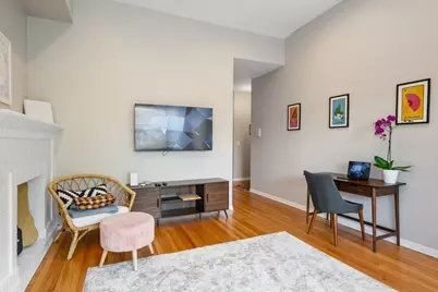 2458 W Eastwood Avenue #3, Chicago, IL 60625 - Photo 4