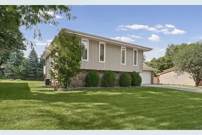 1609 Erin Drive, Normal, IL 61761 - Photo 2