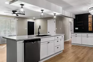 1419 Cambridge Dr, Champaign, IL 61821 - Photo 6