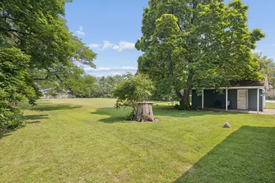 4417 Yender Avenue, Lisle, IL 60532 - Photo 4