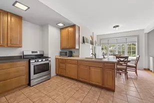 4417 Yender Ave, Lisle, IL 60532 - Photo 12
