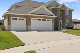 22991 Lancaster Ct, Frankfort, IL 60423 - Photo 4