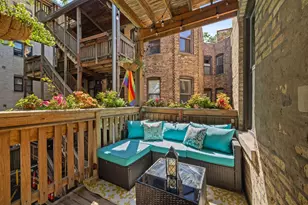1025 W Balmoral Ave, Chicago, IL 60640 - Photo 10