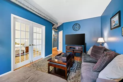 1025 W Balmoral Avenue #2B, Chicago, IL 60640 - Photo 4