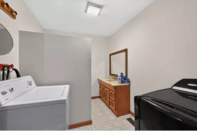 2067 Shaw Road, Amboy, IL 61310 - Photo 22