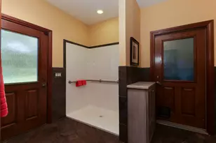 7429 N 1900 E Rd, Bloomington, IL 61705 - Photo 38