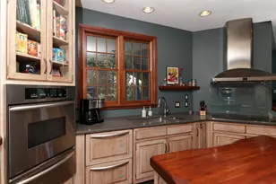 7429 N 1900 E Rd, Bloomington, IL 61705 - Photo 32