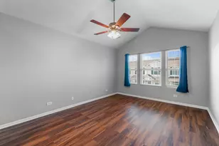 798 County Line Rd, Aurora, IL 60502 - Photo 8