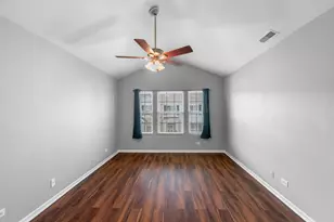 798 County Line Rd, Aurora, IL 60502 - Photo 10