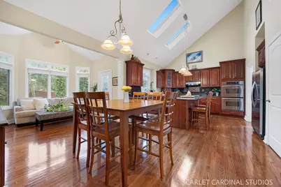 5640 Bergamot Court, Naperville, IL 60564 - Photo 12