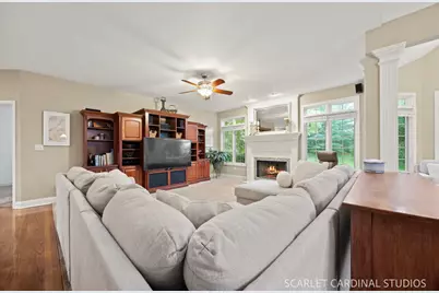 5640 Bergamot Court, Naperville, IL 60564 - Photo 10