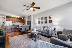 [Address not provided], Chicago, IL 60605 - Photo 4