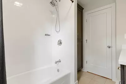 1629 N Summit Street, Wheaton, IL 60187 - Photo 14