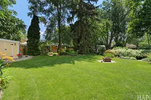 621 Parkway Ave, Antioch, IL 60002 - Photo 34