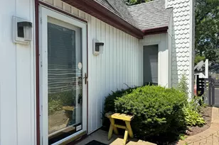 6652 Fernwood Dr, Lisle, IL 60532 - Photo 2