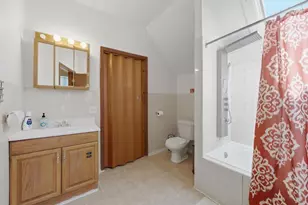 1534 E 73rd Pl, Chicago, IL 60619 - Photo 8