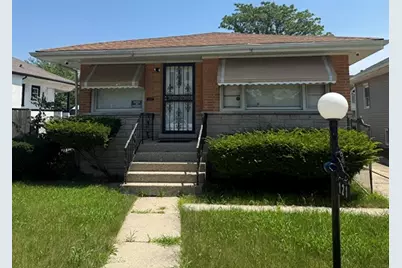 121 S 18th Avenue, Maywood, IL 60153 - Photo 2