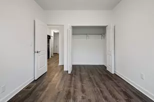 1904 N Whipple St, Chicago, IL 60647 - Photo 16
