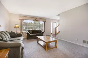 1650 Charlotte Cir, Naperville, IL 60564 - Photo 10