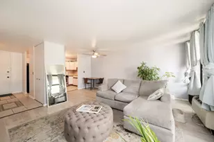 3021 S Michigan Ave, Chicago, IL 60616 - Photo 2
