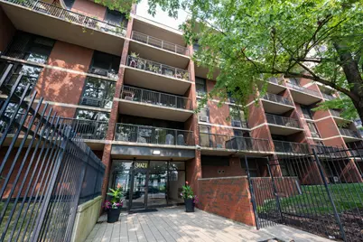 3021 S Michigan Avenue #305, Chicago, IL 60616 - Photo 1