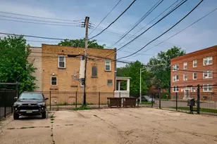 1856 N Sawyer Ave, Chicago, IL 60647 - Photo 24