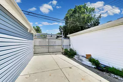5419 N Monitor Avenue #2, Chicago, IL 60630 - Photo 18