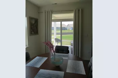 912 Homerton Boulevard, North Aurora, IL 60542 - Photo 10