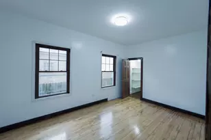 3229 W 62nd St, Chicago, IL 60629 - Photo 12