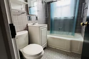 2626 W Balmoral Ave, Chicago, IL 60625 - Photo 8