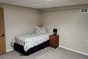 159 Saratoga Ct, Vernon Hills, IL 60061 - Photo 26