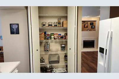 159 Saratoga Court, Vernon Hills, IL 60061 - Photo 12