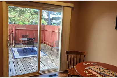 159 Saratoga Court, Vernon Hills, IL 60061 - Photo 10