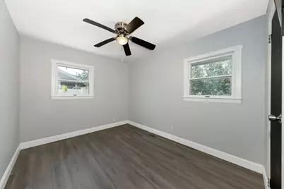 614 Pleasant Place, Streamwood, IL 60107 - Photo 10