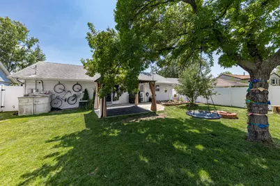 614 Pleasant Place, Streamwood, IL 60107 - Photo 16