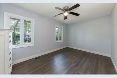 614 Pleasant Place, Streamwood, IL 60107 - Photo 12