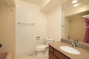 3123 Concord Ct, Northbrook, IL 60062 - Photo 10