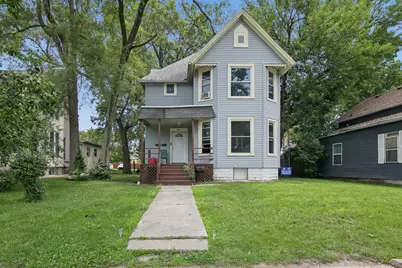 464 Harrison Avenue S, Kankakee, IL 60901 - Photo 1