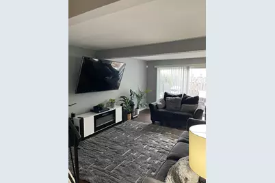 583 Norman Road, Bolingbrook, IL 60440 - Photo 2