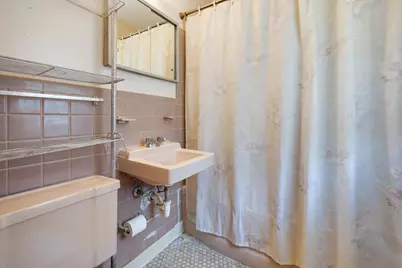 816 Delphia Avenue, Elk Grove Village, IL 60007 - Photo 12