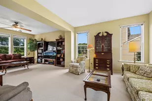 2312 W Cascade Circle, Round Lake, IL 60073 - Photo 12