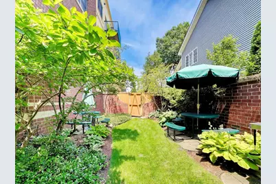 1107 Greenleaf Avenue #2I, Wilmette, IL 60091 - Photo 26