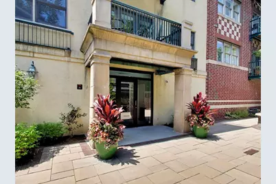 1107 Greenleaf Avenue #2I, Wilmette, IL 60091 - Photo 2