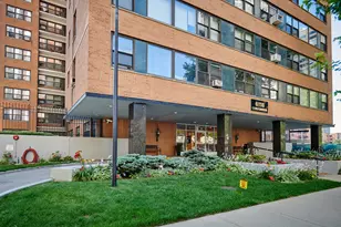 6118 N Sheridan Rd, Chicago, IL 60660 - Photo 2