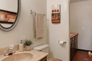 18630 Golfview Dr, Hazel Crest, IL 60429 - Photo 28