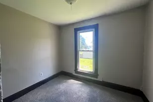 17 Indiana St, Danville, IL 61832 - Photo 10