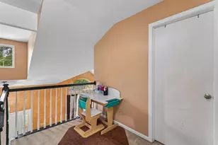 341 Dorchester Ln, Grayslake, IL 60030 - Photo 18