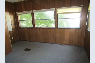 302 Dunn Street, Elizabethtown, IL 62931 - Photo 8