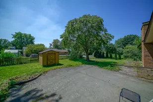 210 Drake Ave, Rochelle, IL 61068 - Photo 22