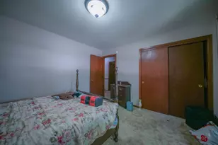 210 Drake Ave, Rochelle, IL 61068 - Photo 16